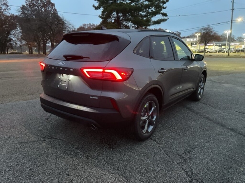 New 2026 Ford Escape ST-Line SUV