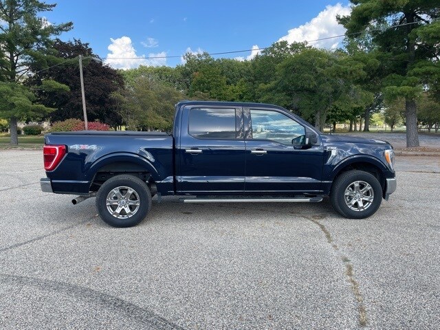 2023 Ford F-150 XLT photo 3