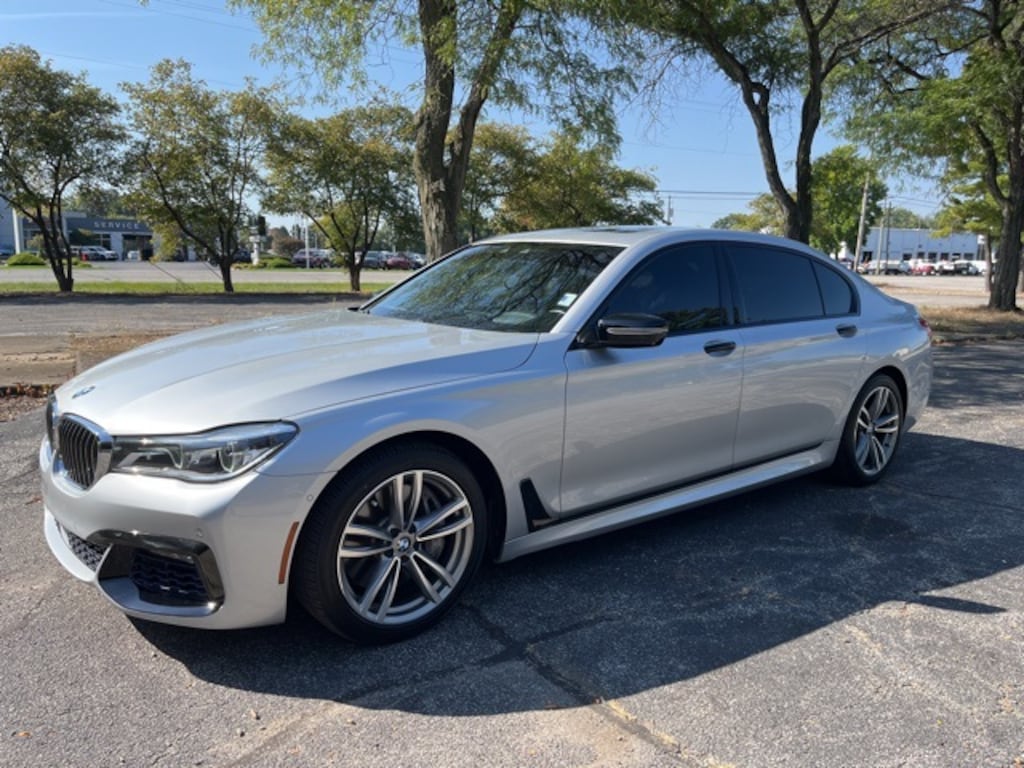 Used 2016 BMW 750i xDrive Sedan