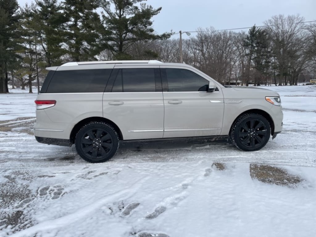Used 2022 Lincoln Navigator Reserve SUV