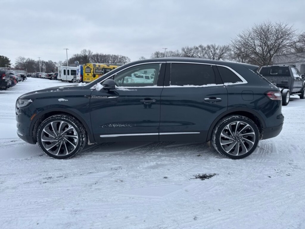 Used 2022 Lincoln Nautilus Reserve SUV