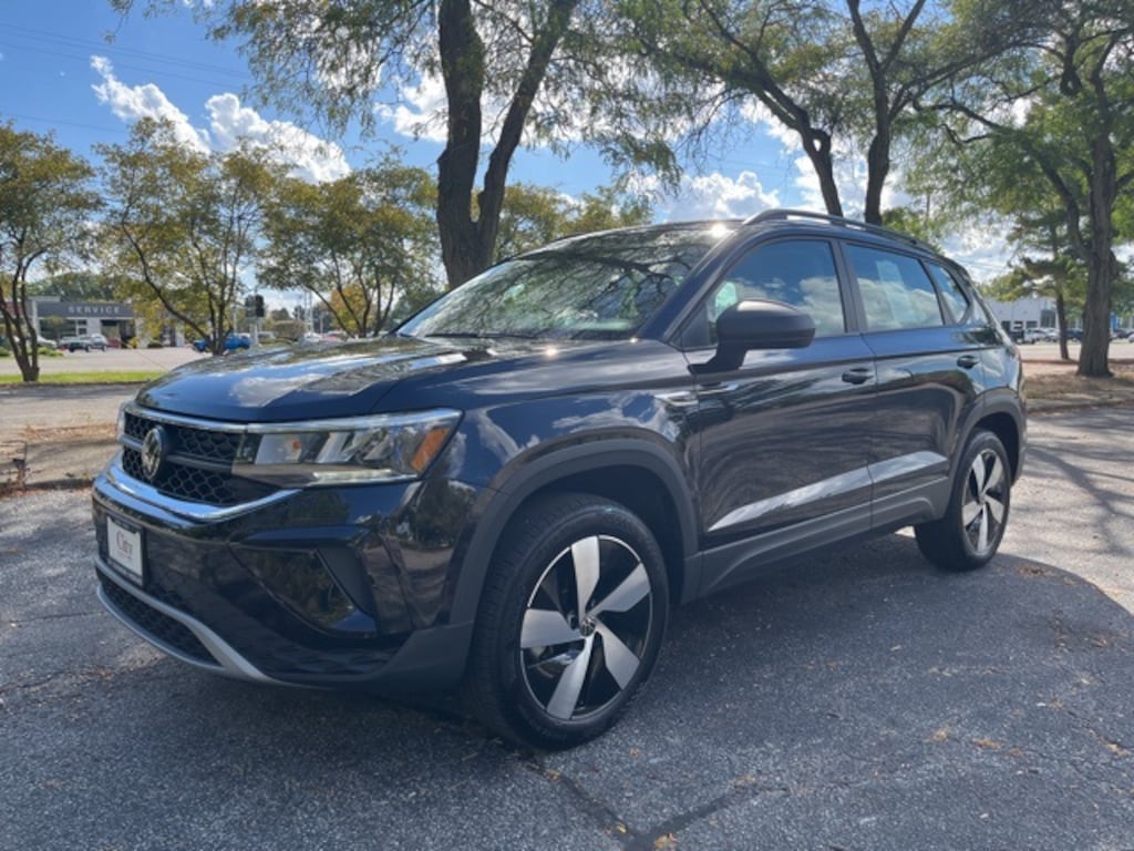 Used 2024 Volkswagen Taos 1.5T S SUV