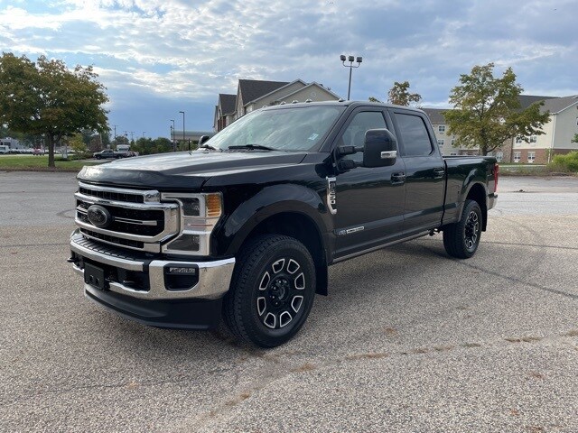 2022 Ford F-250 Lariat photo 3