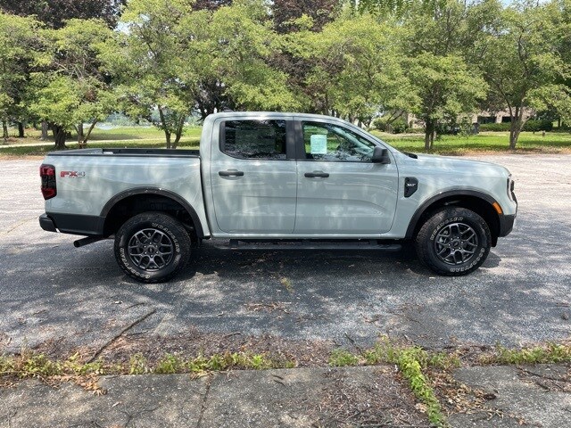 2024 Ford Ranger XLT photo 3