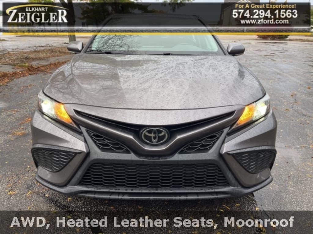Used 2022 Toyota Camry SE Sedan