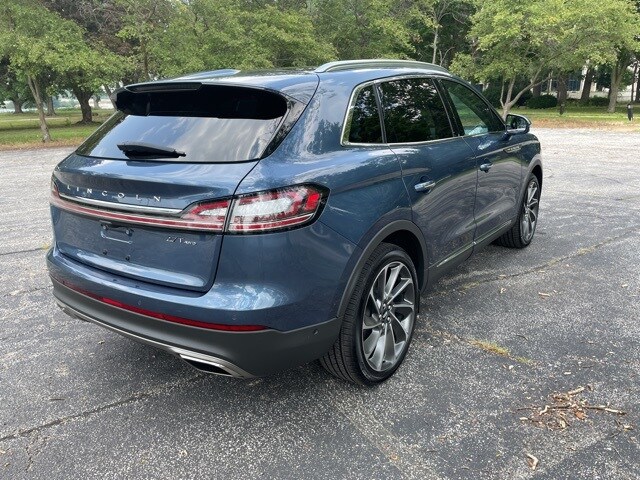 2019 Lincoln Nautilus Reserve photo 4