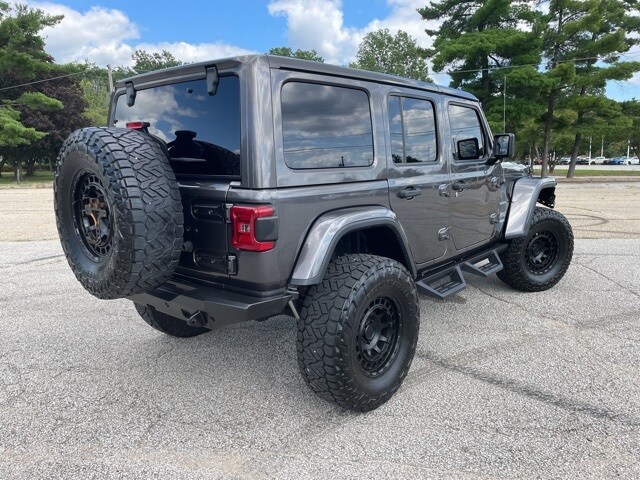 2018 Jeep Wrangler Unlimited Sahara photo 2