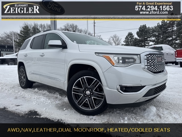 2017 GMC Acadia Denali AWD's photo