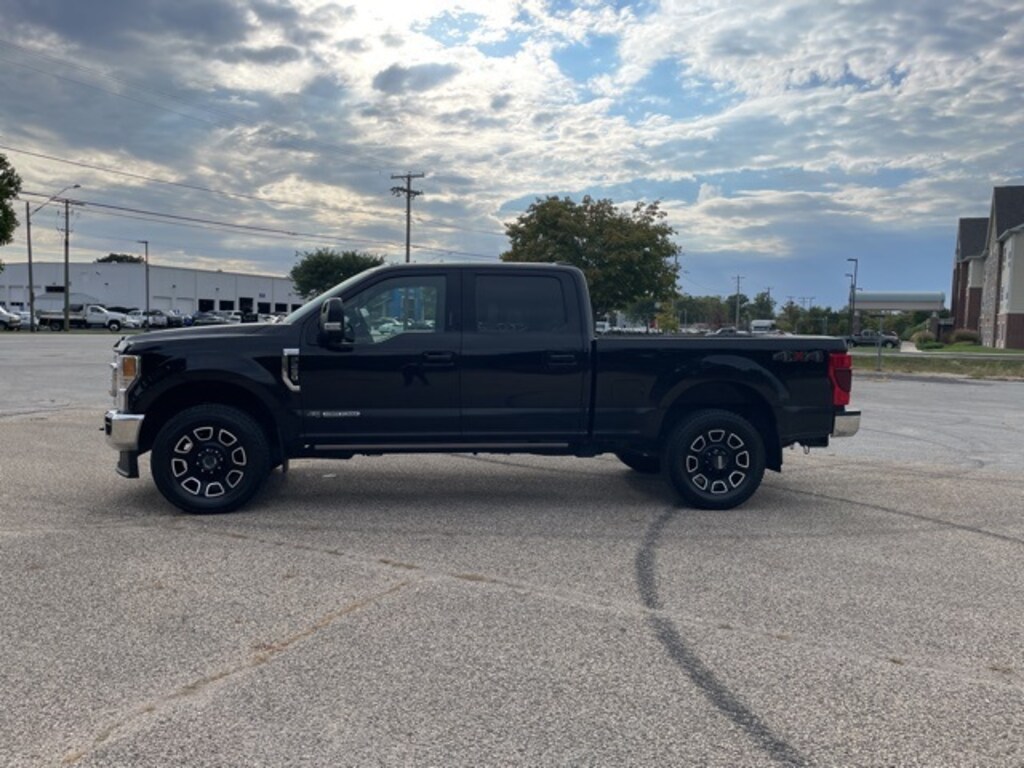 Used 2022 Ford F-250SD Lariat Truck