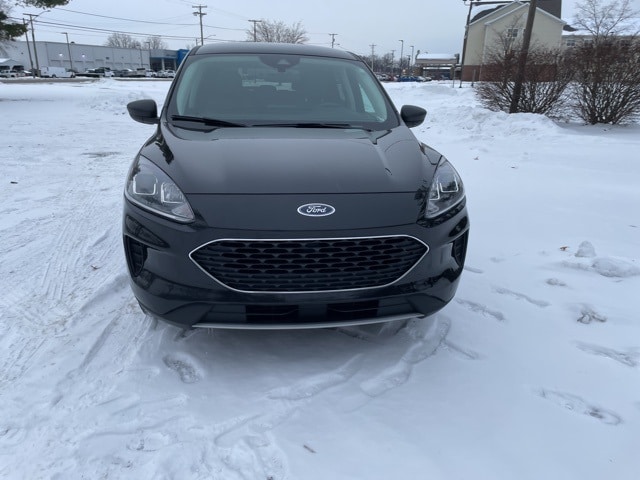 Used 2022 Ford Escape SE with VIN 1FMCU9G60NUB53165 for sale in Orland Park, IL