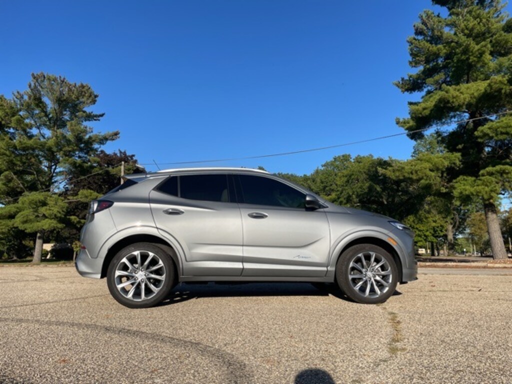 Used 2024 Buick Encore GX Avenir SUV
