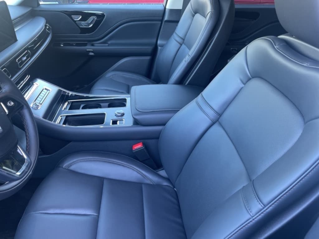 New 2025 Lincoln Aviator Premiere SUV