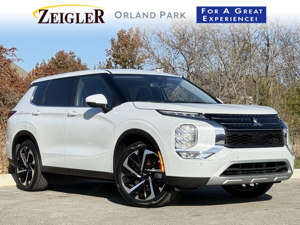 Certified 2024 Mitsubishi Outlander SE SUV