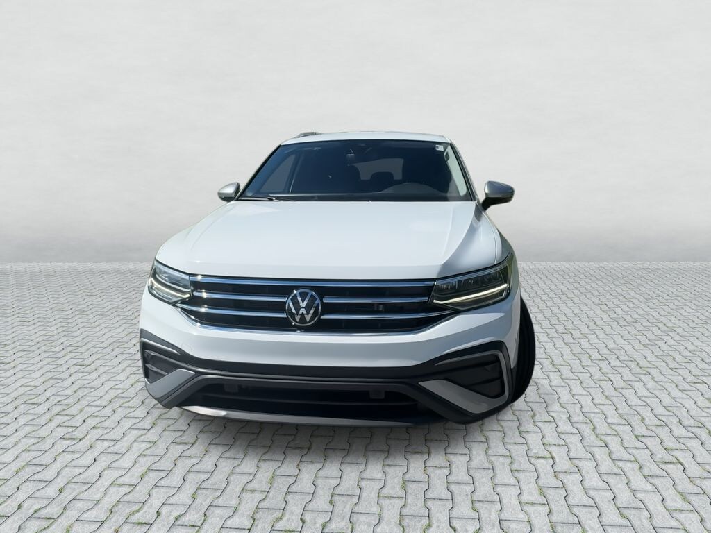 Certified 2024 Volkswagen Tiguan 2.0T SE SUV