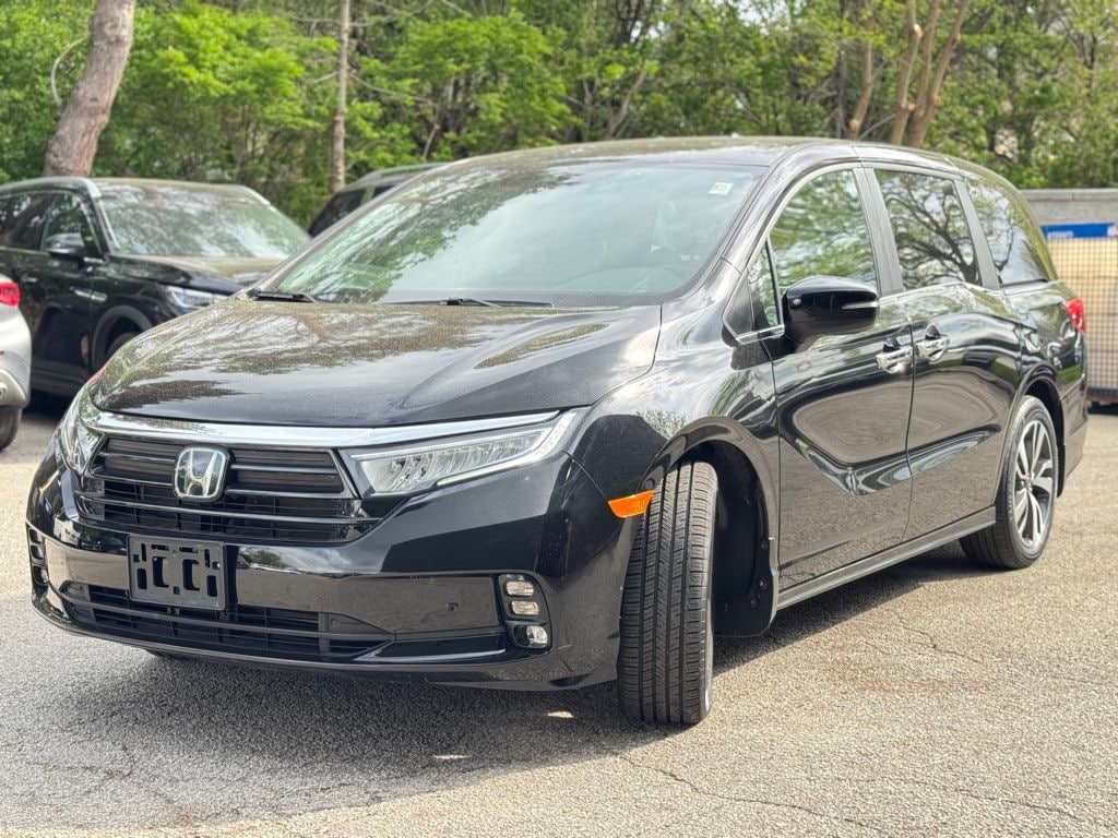 Certified 2024 Honda Odyssey Touring Van