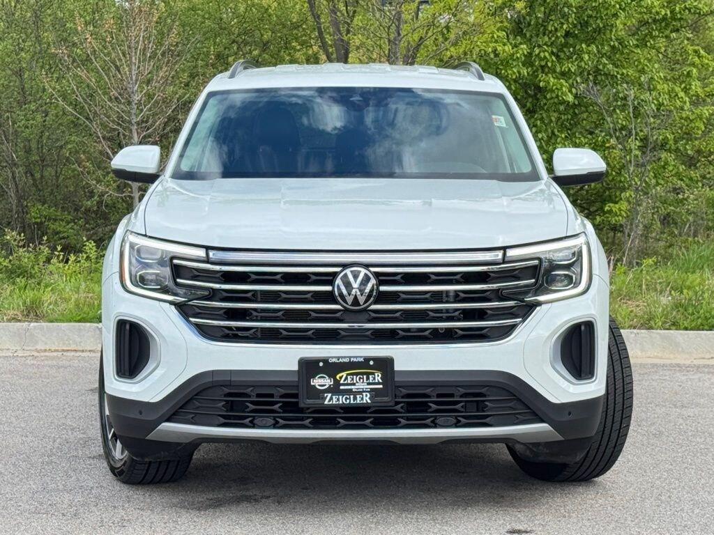 Certified 2024 Volkswagen Atlas 2.0T SE w/Technology SUV