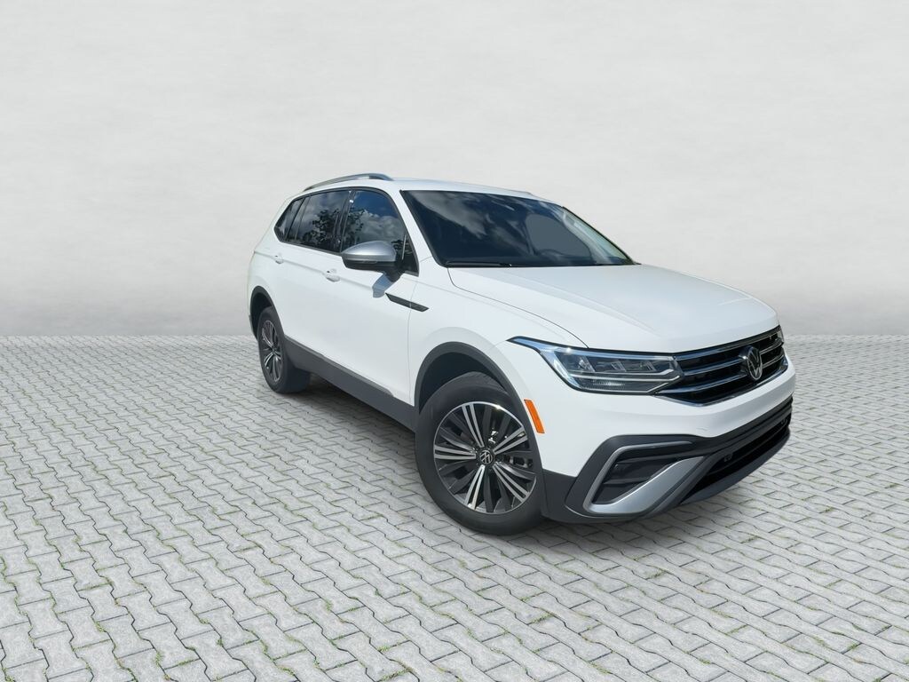 Certified 2024 Volkswagen Tiguan 2.0T SE SUV