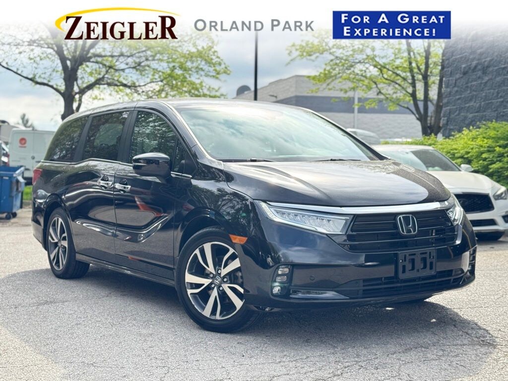 Certified 2024 Honda Odyssey Touring Van