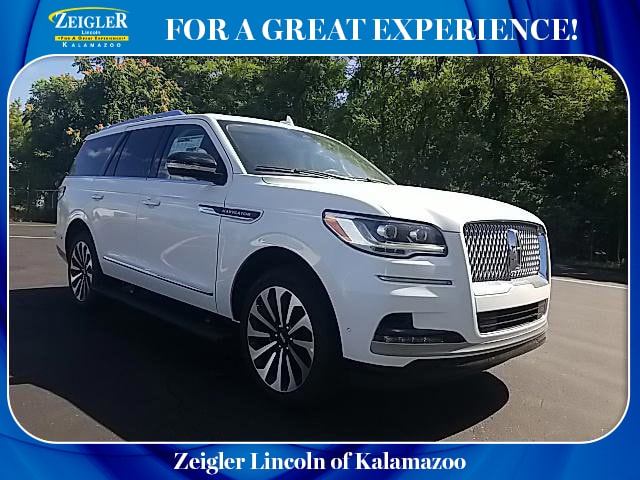 2023 Lincoln Navigator Reserve's photo