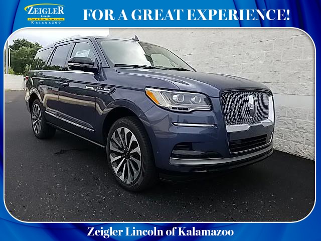 2023 Lincoln Navigator Reserve's photo