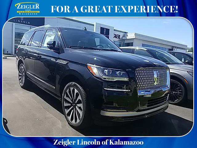 2023 Lincoln Navigator Reserve's photo