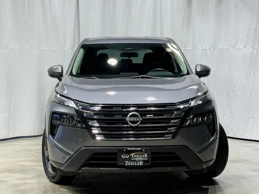 2024 NISSAN ROGUE - Image 2