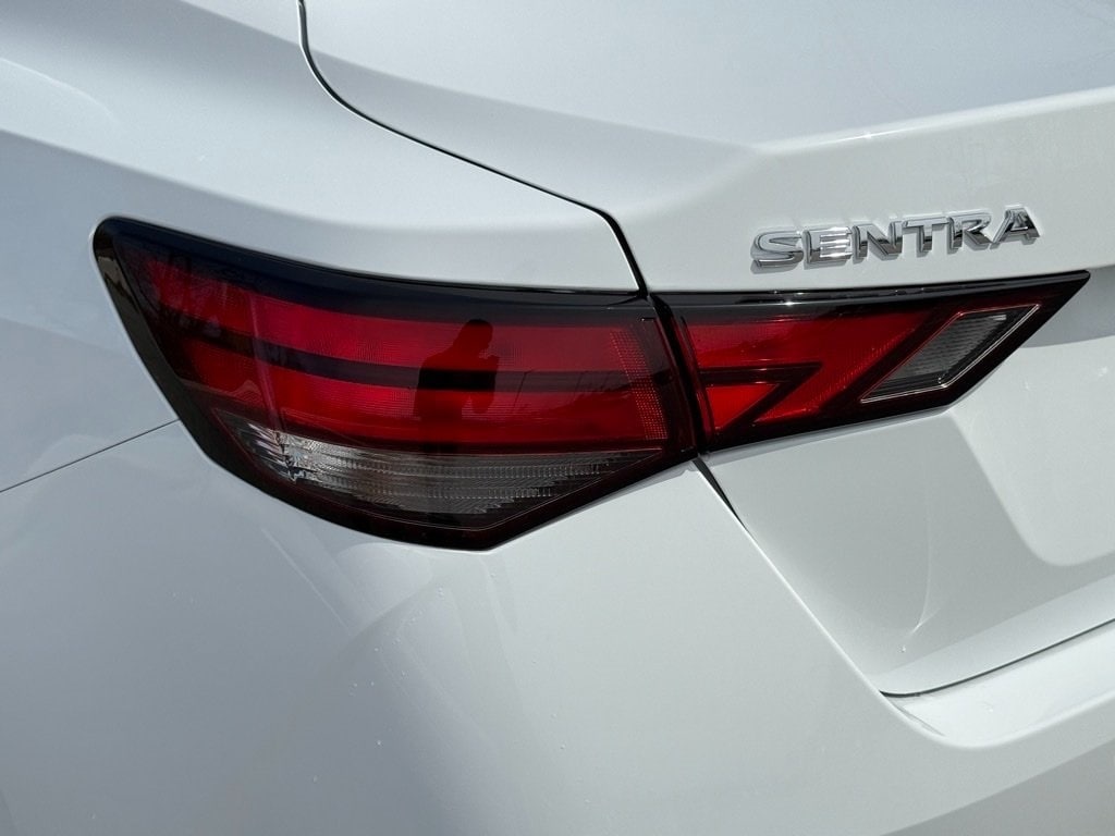 2025 NISSAN SENTRA - Image 7