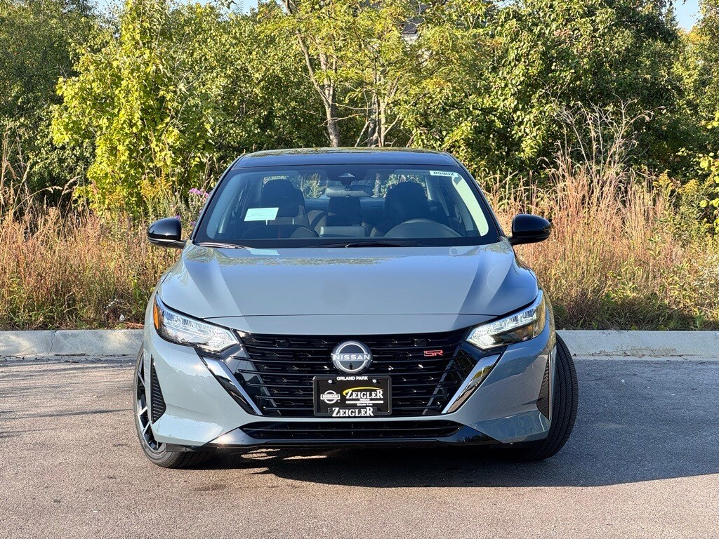 New 2025 Nissan Sentra SR Sedan
