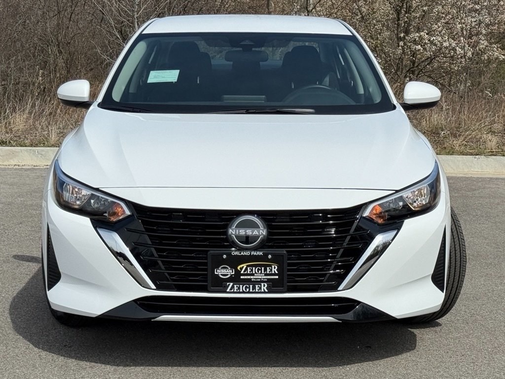 2025 NISSAN SENTRA - Image 3