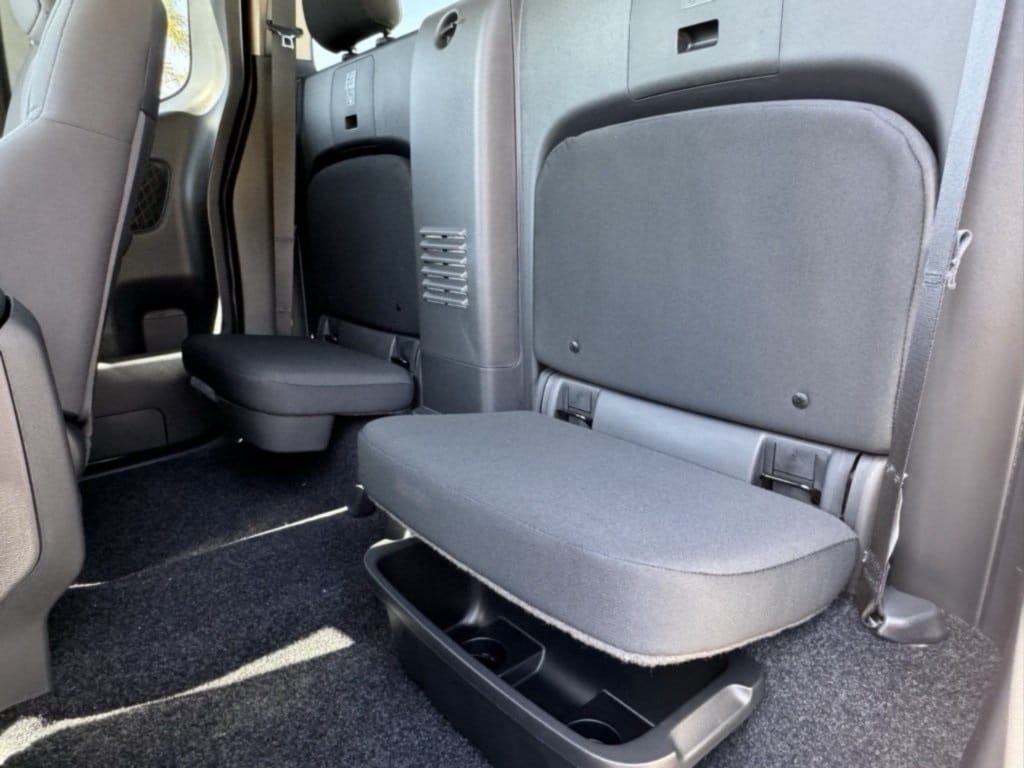 2025 NISSAN FRONTIER - Image 24
