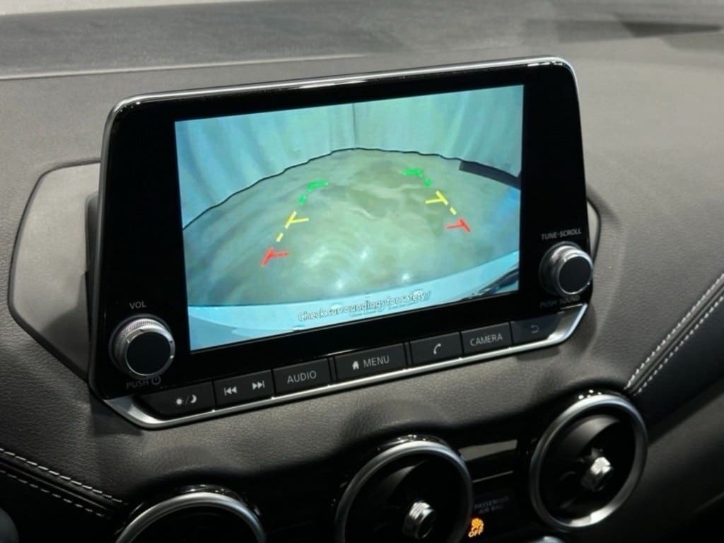 2025 NISSAN SENTRA - Image 9