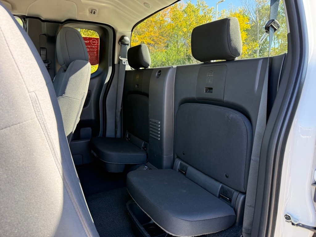 2025 NISSAN FRONTIER - Image 24