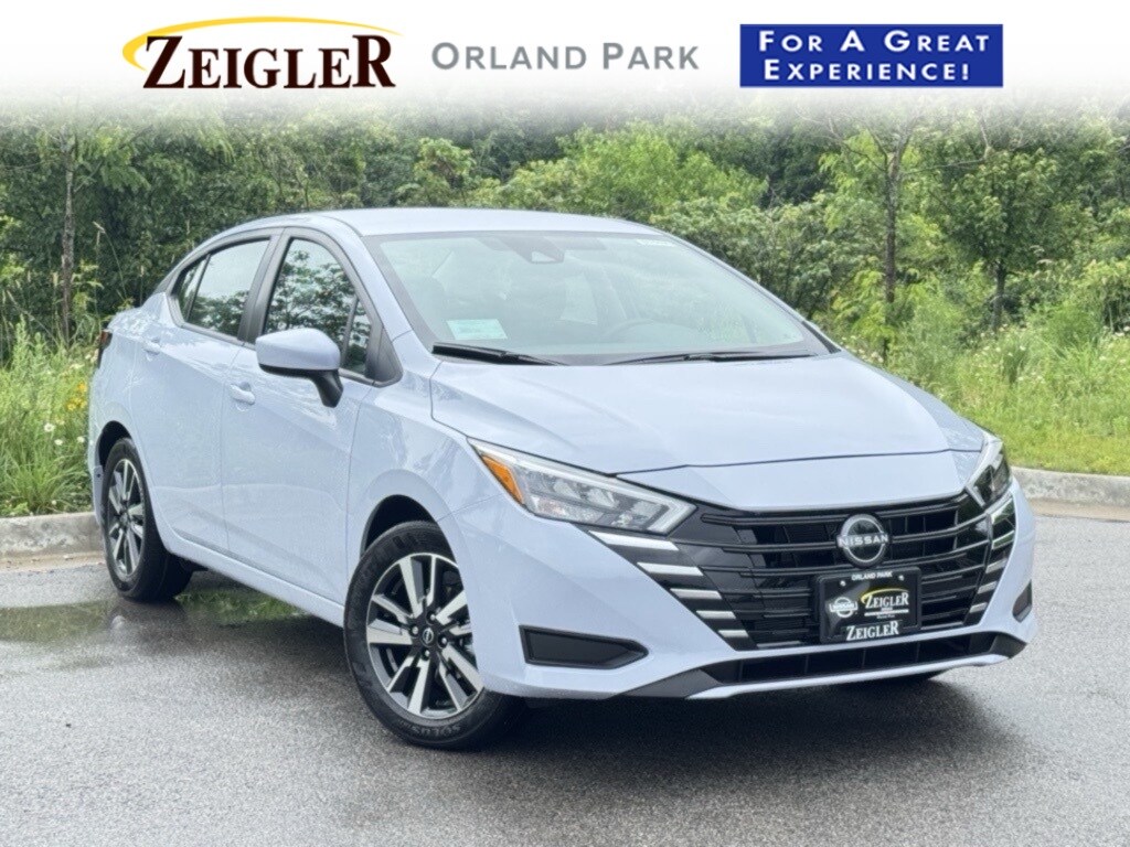 New 2025 Nissan Versa 1.6 SV Sedan