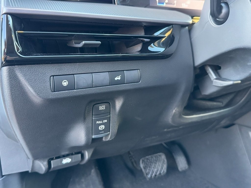 2025 NISSAN MURANO - Image 17
