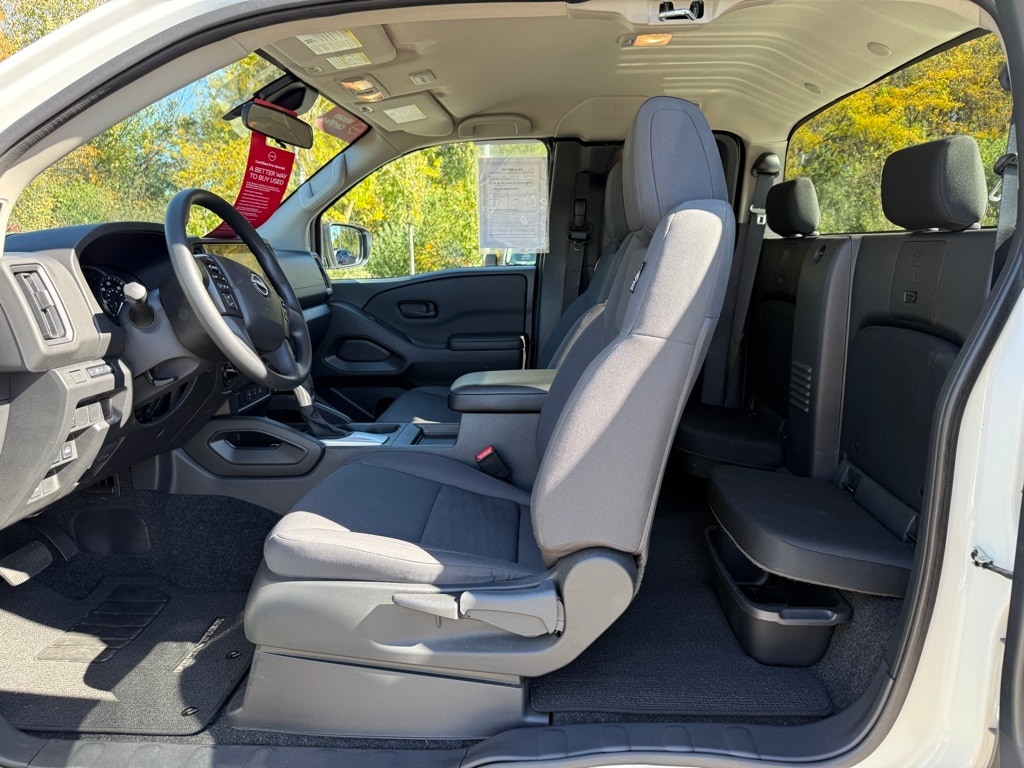 2025 NISSAN FRONTIER - Image 23