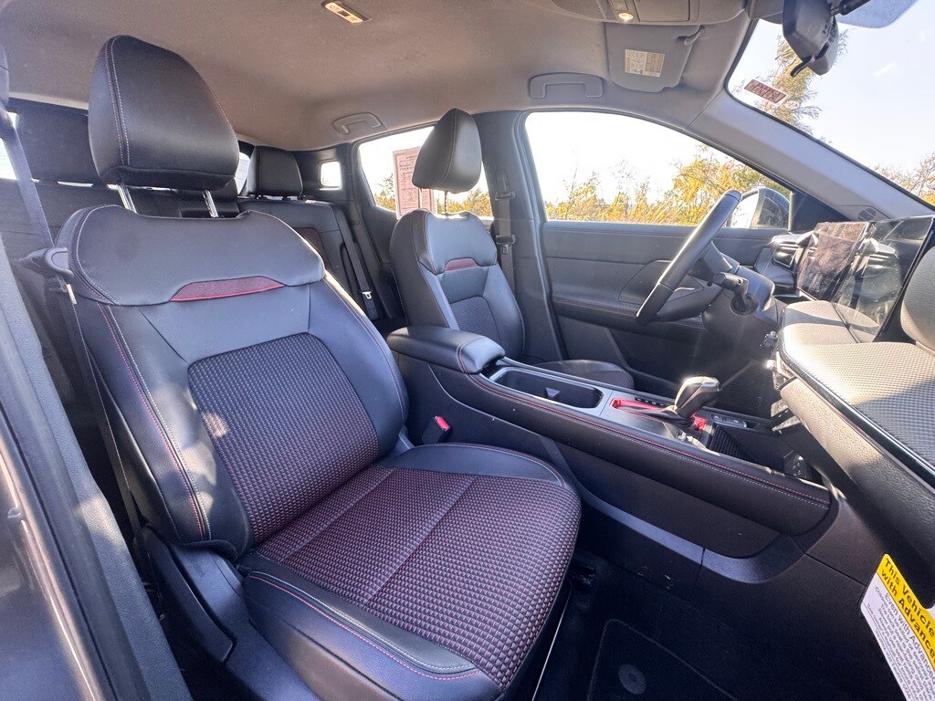 2025 NISSAN KICKS MPV - Image 27