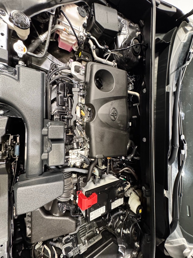2023 TOYOTA RAV4 - Image 31