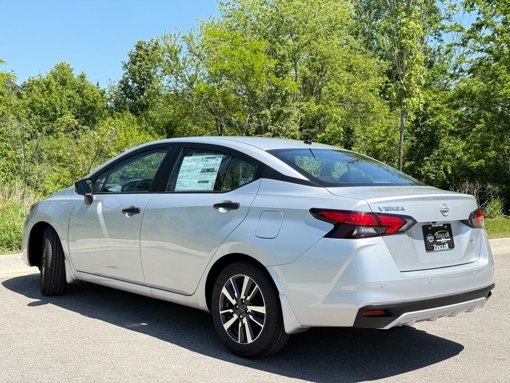 2025 NISSAN VERSA - Image 6
