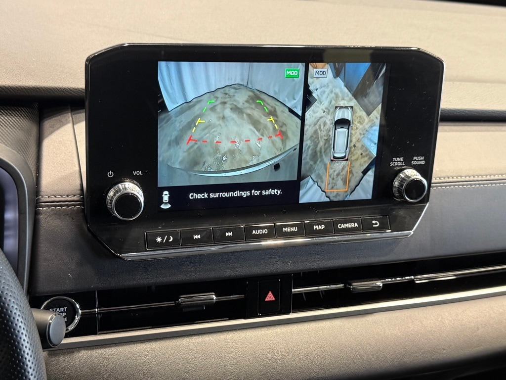 2024 MITSUBISHI OUTLANDER - Image 11