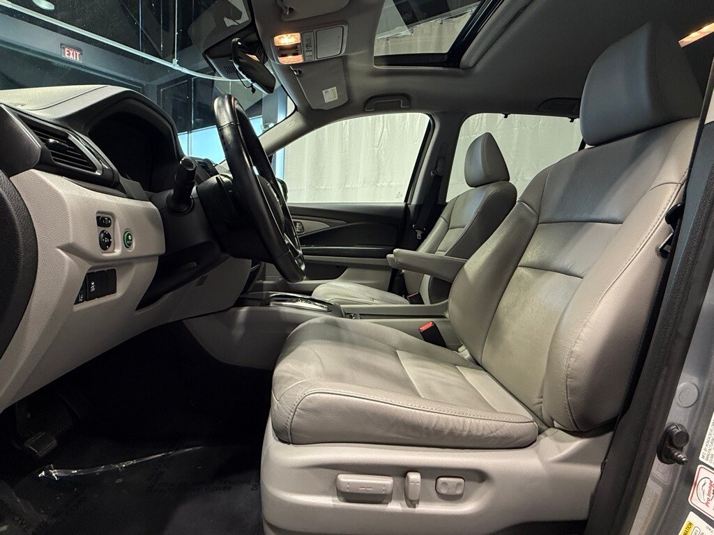 2022 HONDA PILOT - Image 19