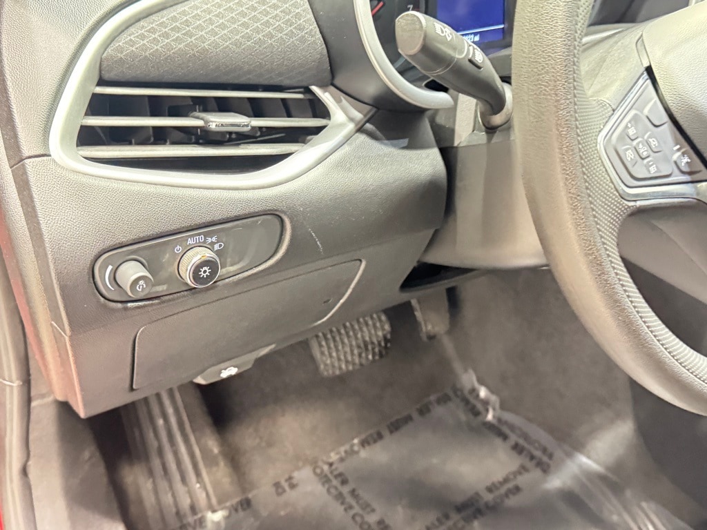 2024 CHEVROLET MALIBU - Image 16