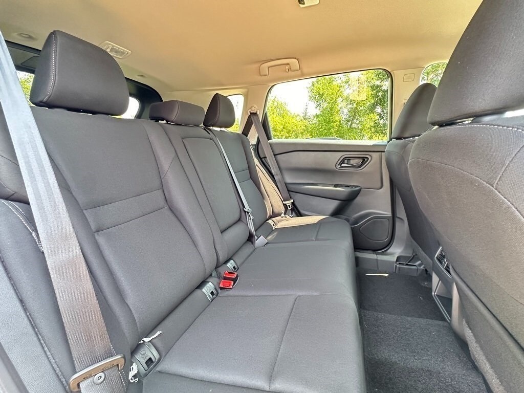 2025 NISSAN ROGUE - Image 22