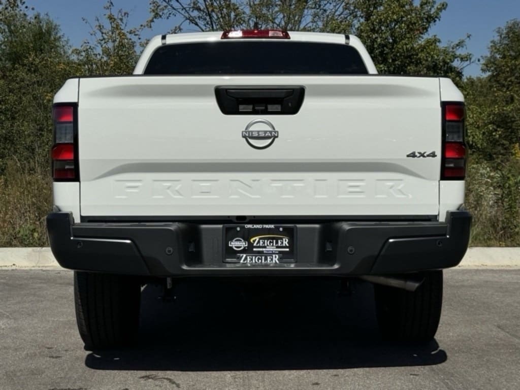 2025 NISSAN FRONTIER - Image 5