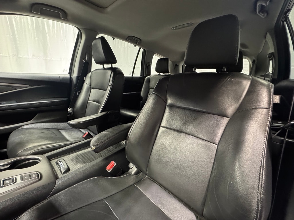 2022 HONDA PILOT - Image 19