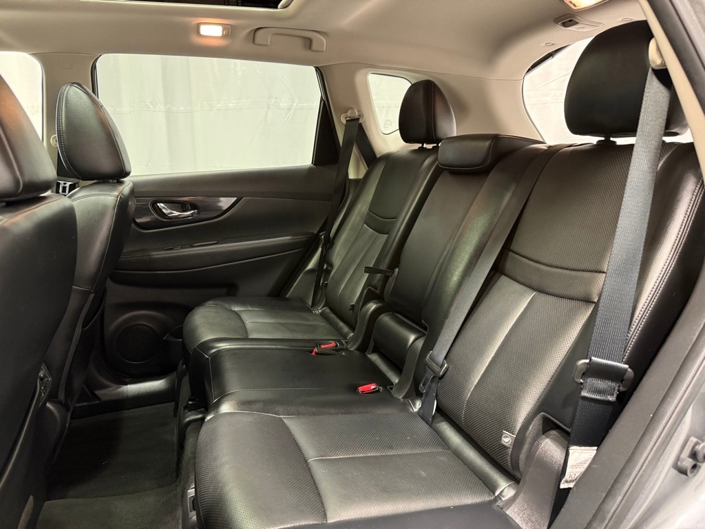 2018 NISSAN ROGUE - Image 23