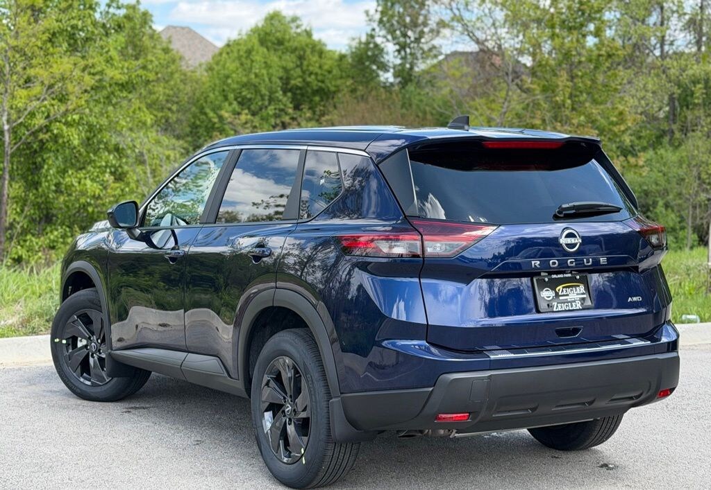 New 2026 Nissan Rogue SV SUV
