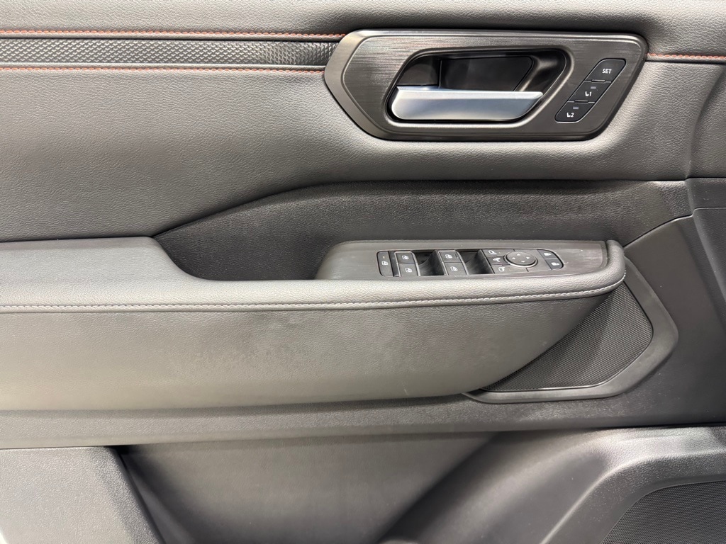 2025 NISSAN ARMADA - Image 18