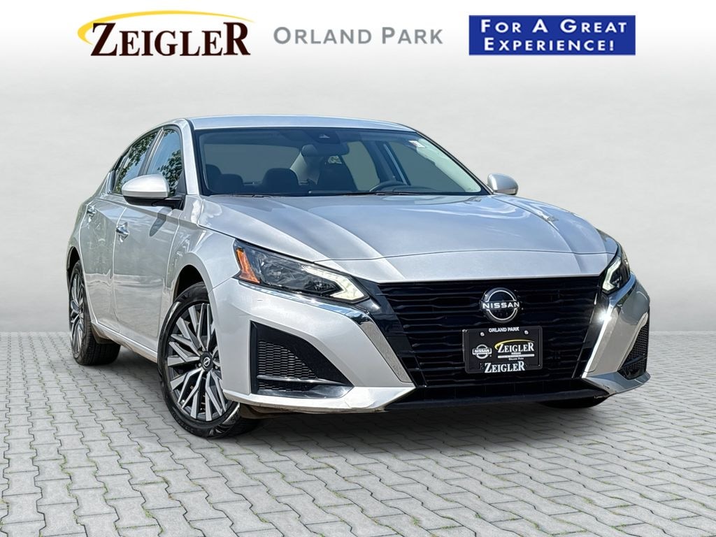 Certified 2023 Nissan Altima 2.5 SV Sedan