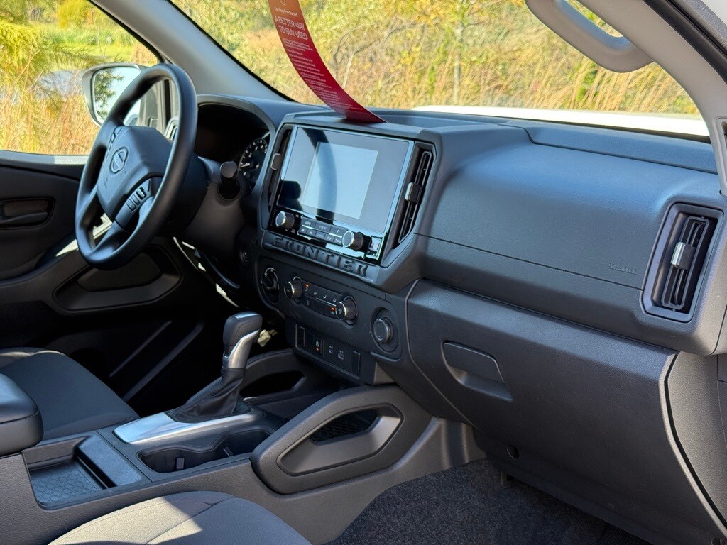 2025 NISSAN FRONTIER - Image 29
