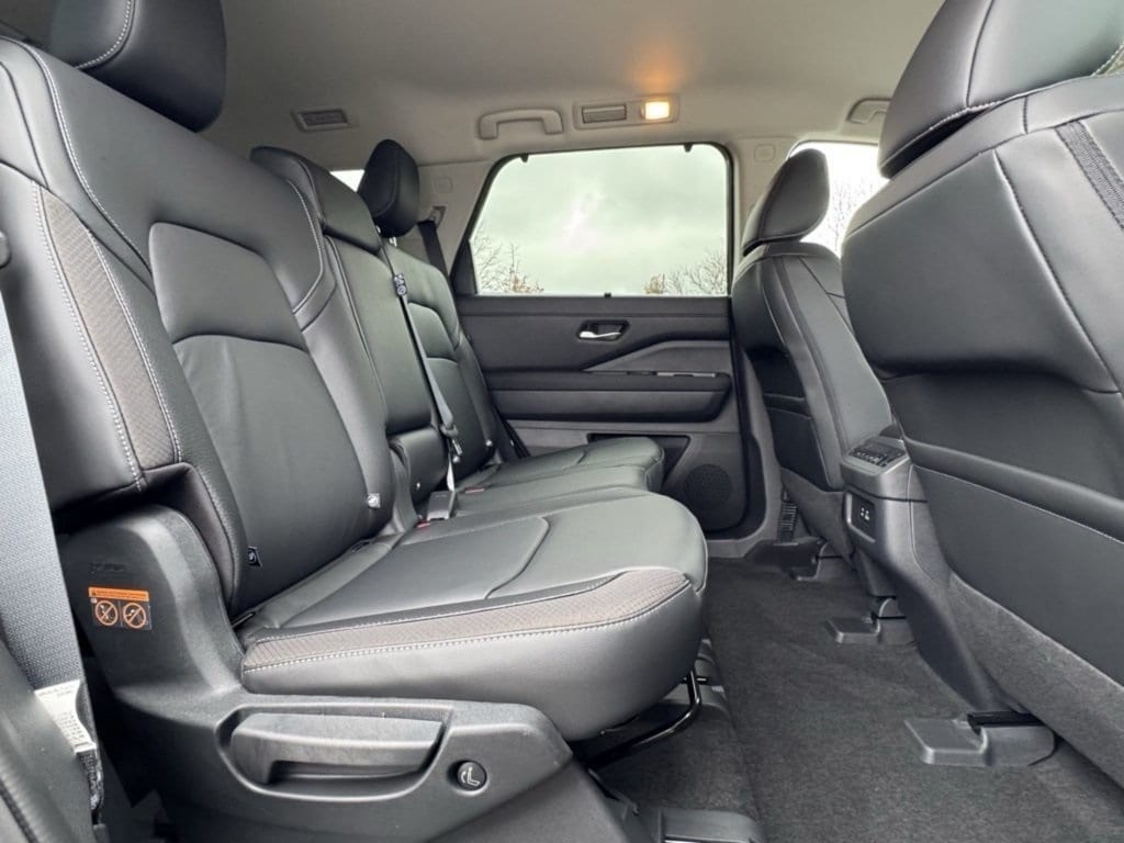 2025 NISSAN PATHFINDER - Image 23